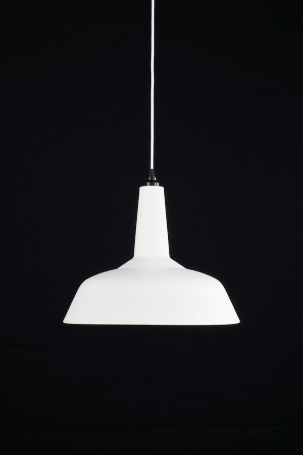 witte grote designlamp van Lloyd Industrials NH001 WL