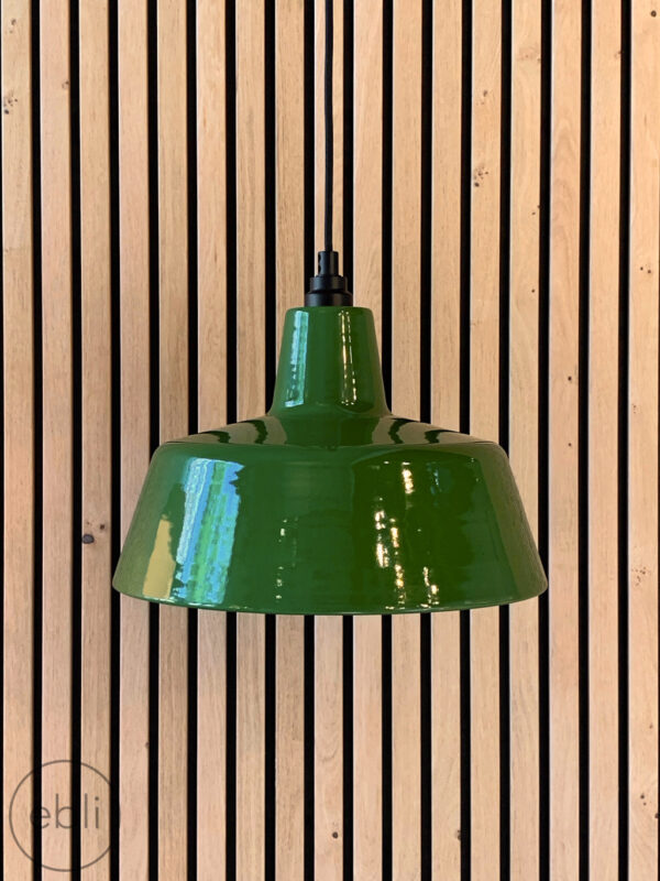 groene lamp - emaille lamp - van EBLI de ONETONE French Green - het emaille heeft de kleur van oude franse industriële lampen 9