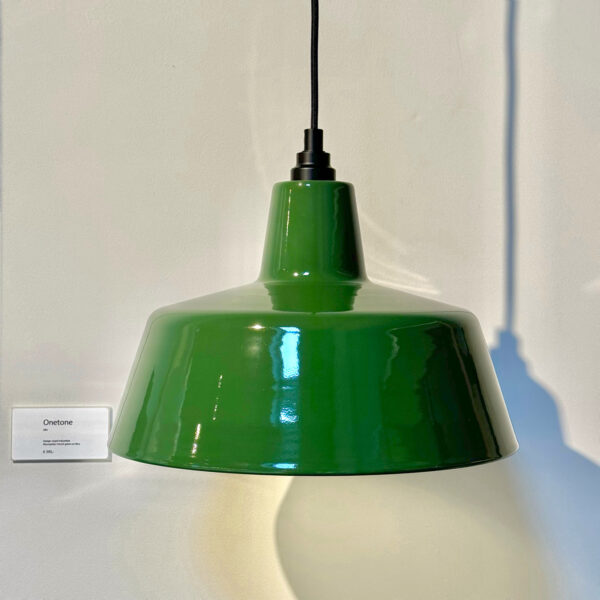 Groen emaille hanglamp kleur French Green van EBLI