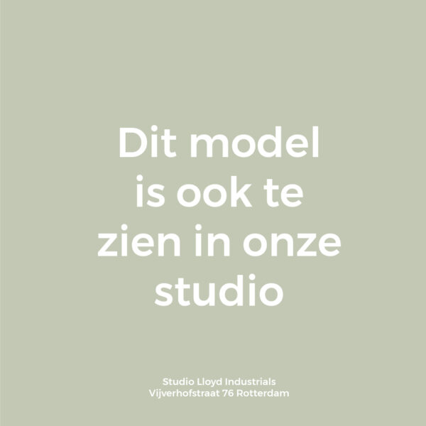 Veel lampen uit de collectie van Studio Lloyd Industrials zijn ook te zien in onze studio