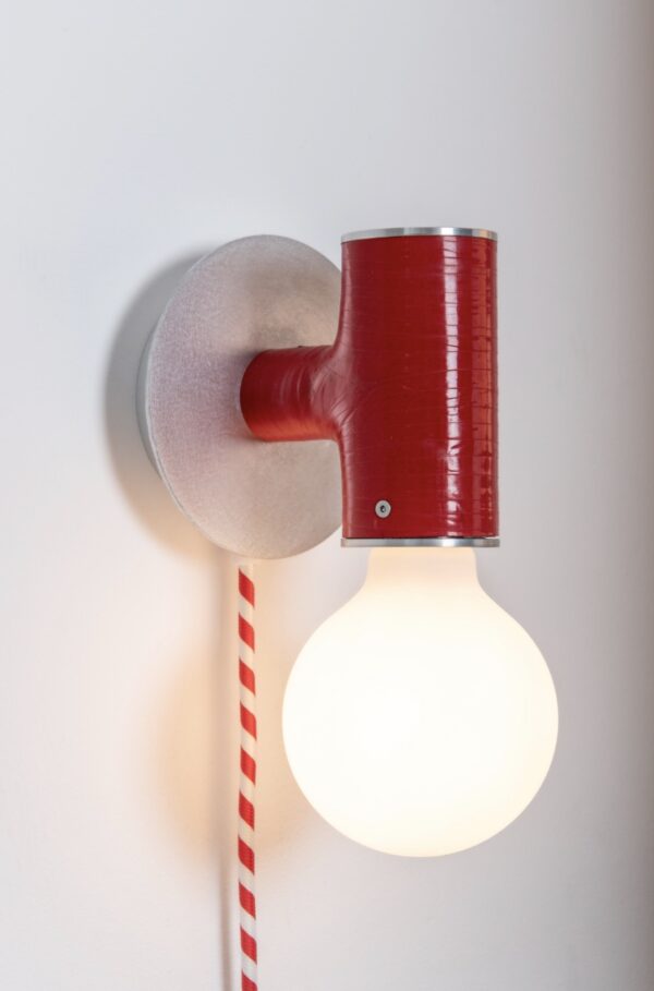 rode wandlamp Turbo Light Wall by David Derksen voor ARRAY